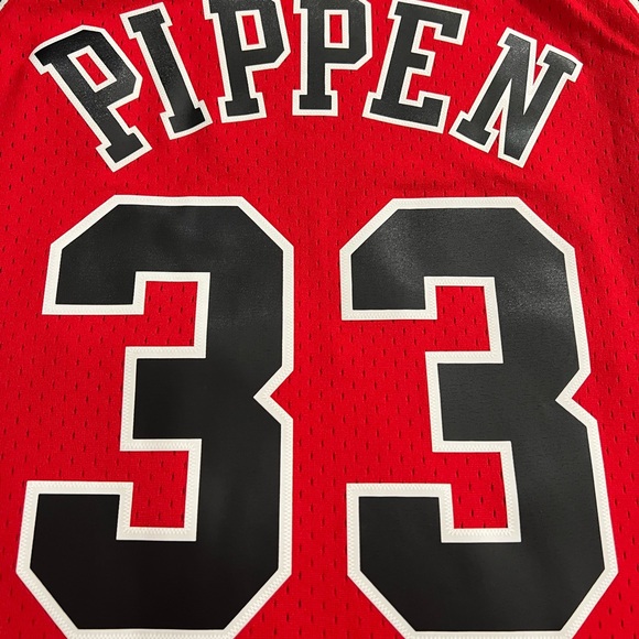 Scottie Pippen Chicago Bulls 1997-1998 Mitchell & Ness Red NBA Swingman Jersey - Picture 5 of 7